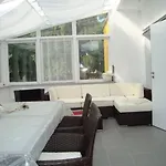 Holiday home Ferienhaus Mit Wintergarten Am Elbe-Parey