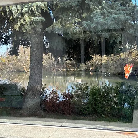 Mit Wintergarten Am *