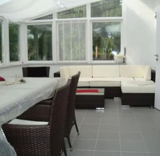 Vakantiehuis Mit Wintergarten Am *