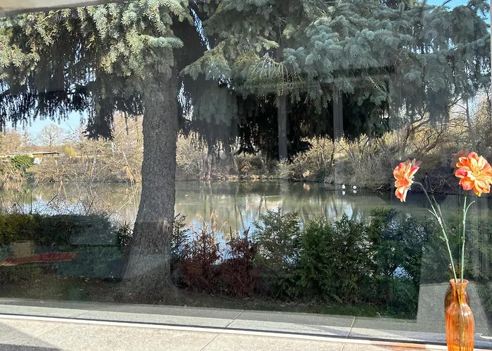 Mit Wintergarten Am *